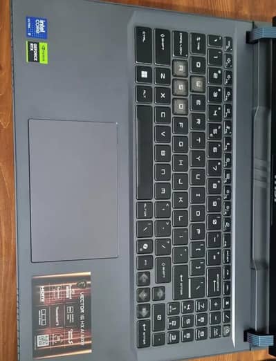 MSI Vector 16 HX AI  Core Ultra 9 | RTX 5080 16GB