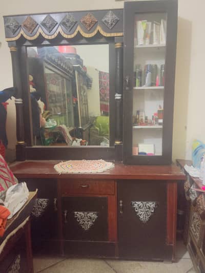 table sofa  showcase seghar 03234696626