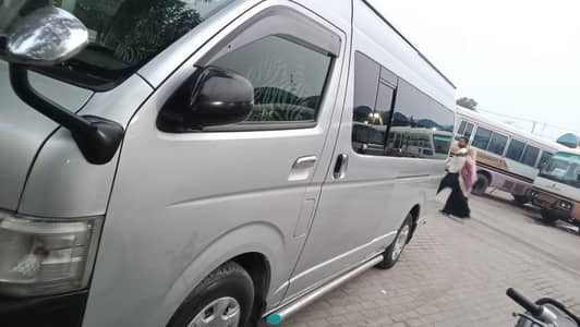 toyota hiroof 2013 model 2017 registration diesel