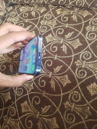 iPhone 12 factory unlock