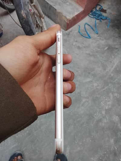 iPhone 6 (Non-PTA) – Panel par 2 Crack – Battery Service