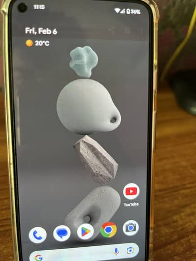 Pixel 5 (8/128) 90hz refresh rate Snapdragon 5G Pro Camera