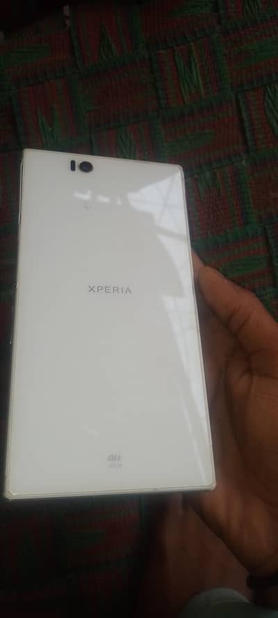 Sony x peria sol 24
