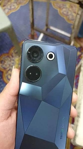 Tecno camon 20