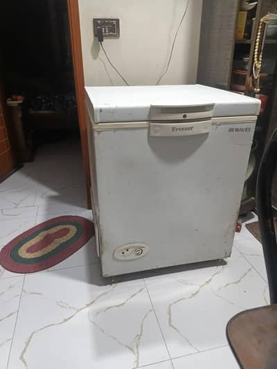 waves Single door deep freezer non inverter