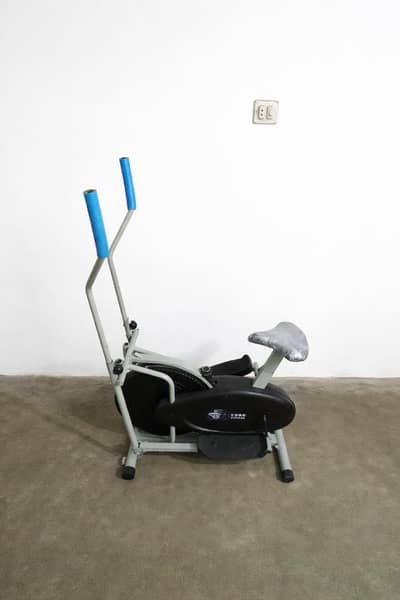 Orbitrek Eleptical exercise cycle full body workout home use