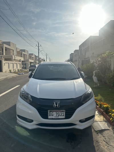 Honda Vezel 2016