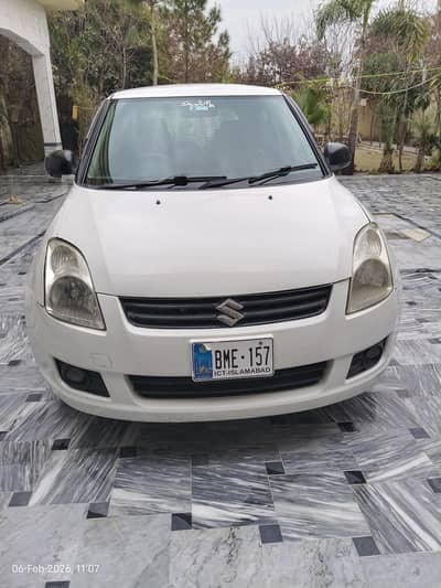 Suzuki Swift Dlx