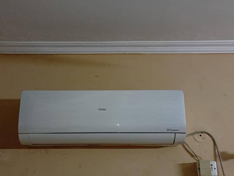 Haier split Ac 7