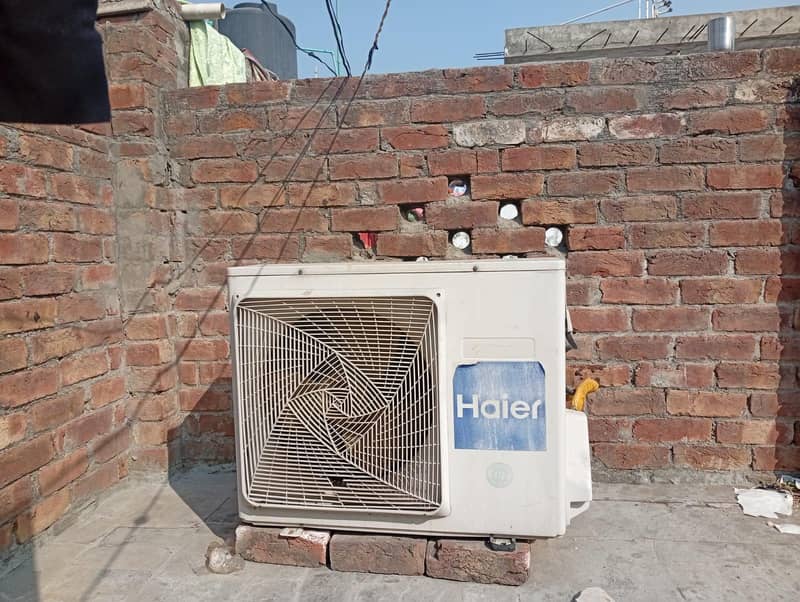 Haier split Ac 9