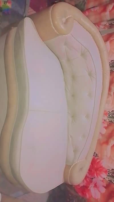 7 Seater Sofa set with glass table