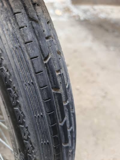 CD 70 USED TYRE