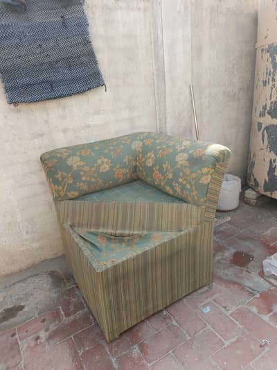 Sofa good Condition