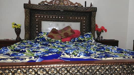 bed side table showcase dressing sofa set table for sale