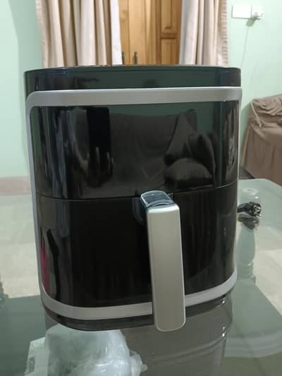 Barely used and in excellent condition.