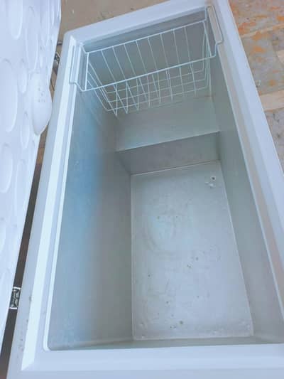 Haier freezer inverter 3 month use full new condition urgent sale