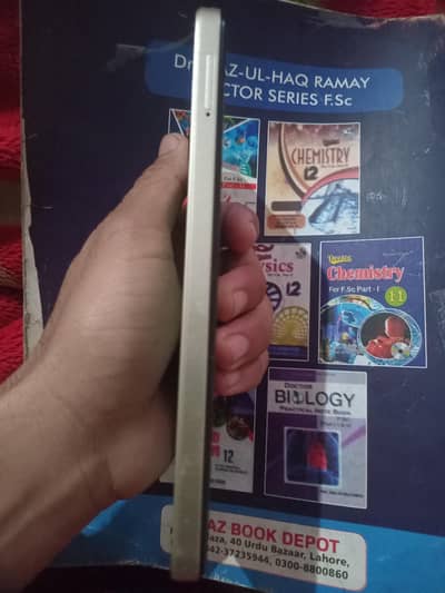 Tecno spark go  4/64