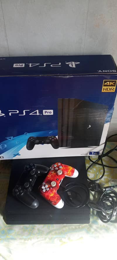PS4 Pro 1Tb Jailbreak 4k HDR Excellent Condition