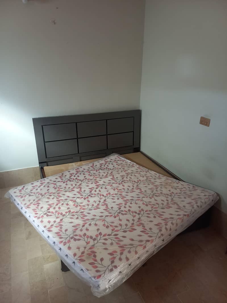 double bed good condition 3