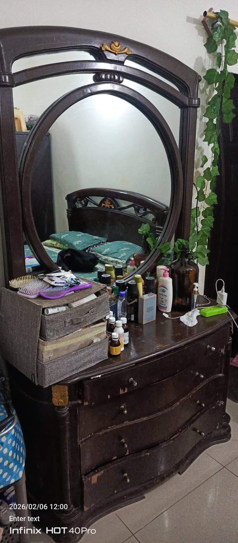dressing table 1