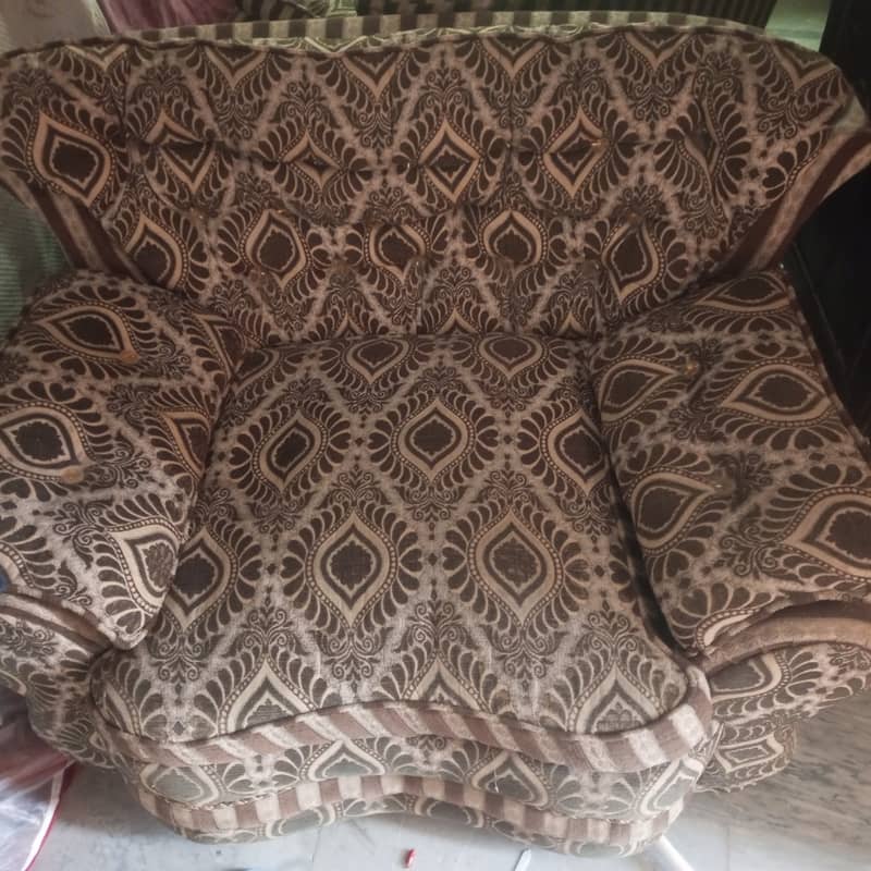 2 single sofas for sale 0