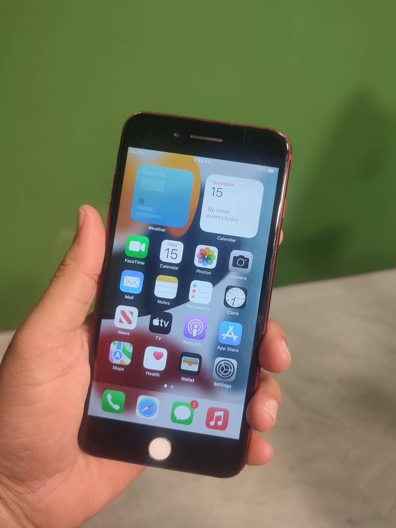 Apple iPhone 7 Plus 2