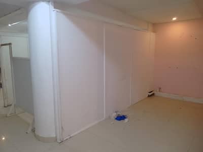 used chipboard sheets with wood fitting lurs