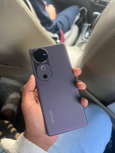 VIVO V40 5G
