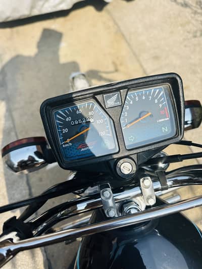Honda 125 bike for sale almost new bike 2026