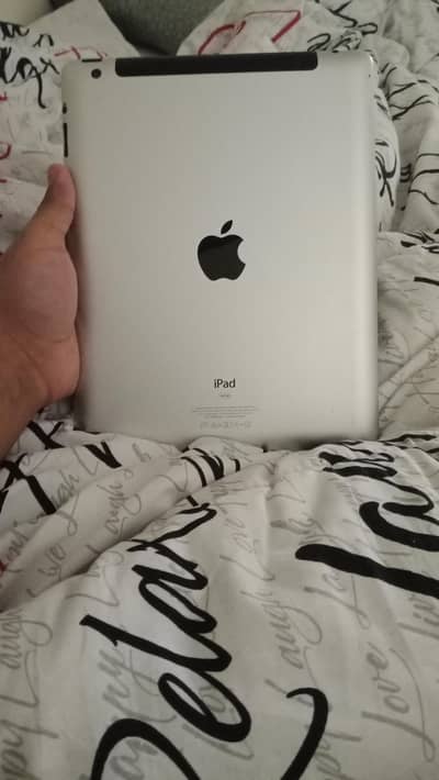 niPad 3 pta approved 64gb glass break touch ok need new ios