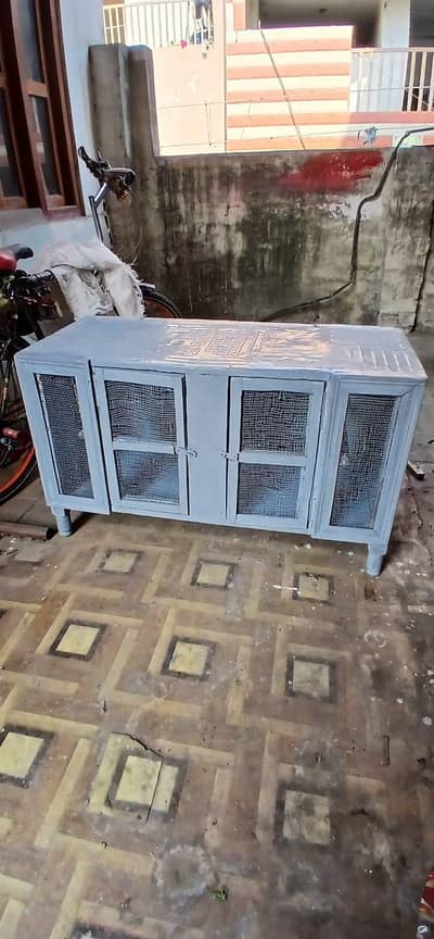 wood cage hen seal murge ke liye partition