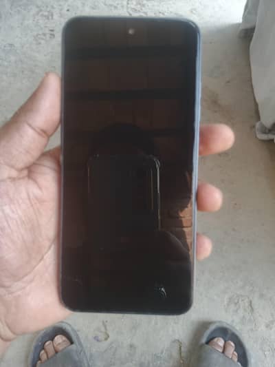 tecno spark go1 4+4 box nai hai
