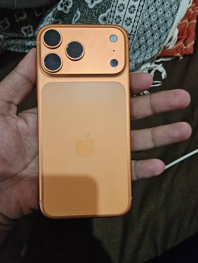 17 Pro Max FU 256 10/10 dual esim 2 mnth sim available 38 cycle