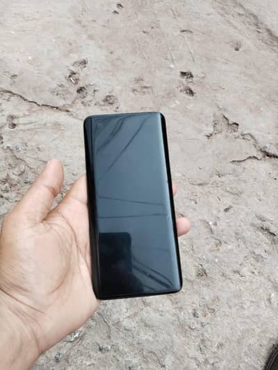 all ok Phone ha 10by8 no issue pta patech