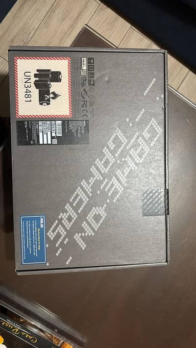 Asus ROG Strix Scar 16 2025