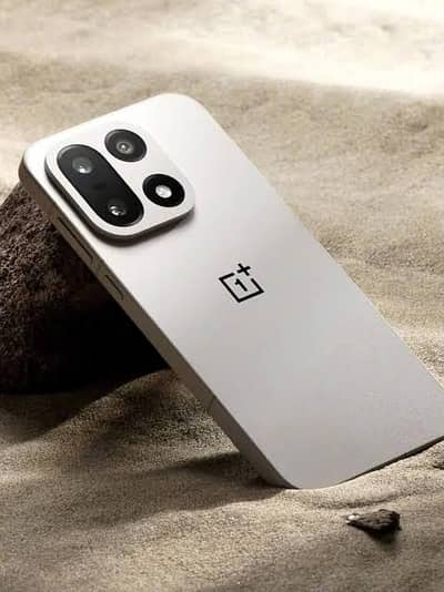 OnePlus 15 only phone