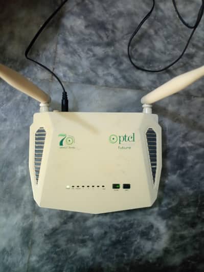 Ptcl dual antenna WiFi long range router