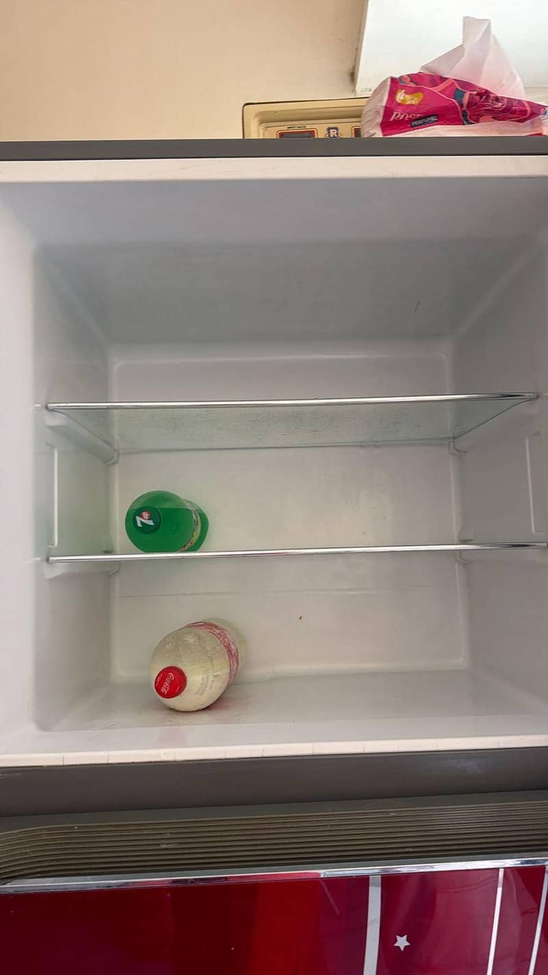 fridge 0