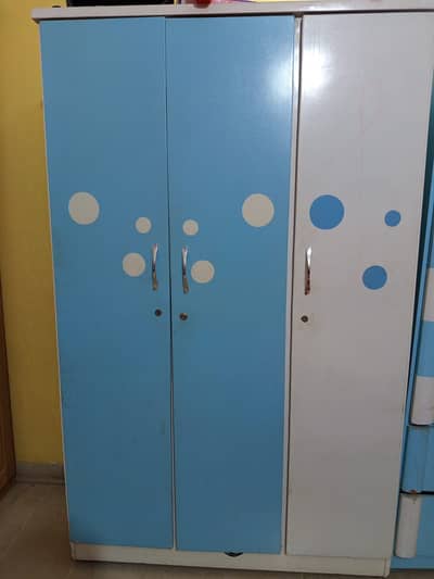 Wardrobe for Sale. wardrode cupboard furniture