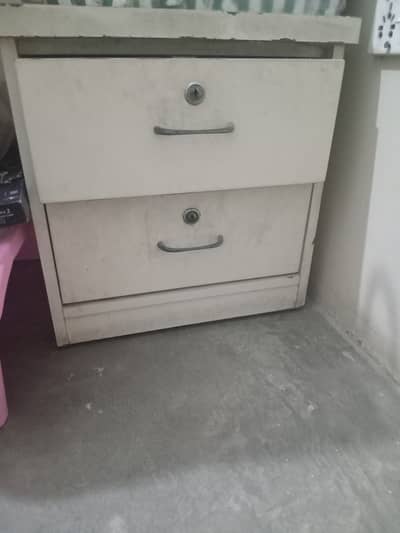 Single Bed with metres n dressing table n side table