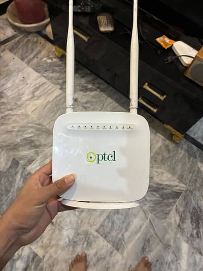 Ptcl router