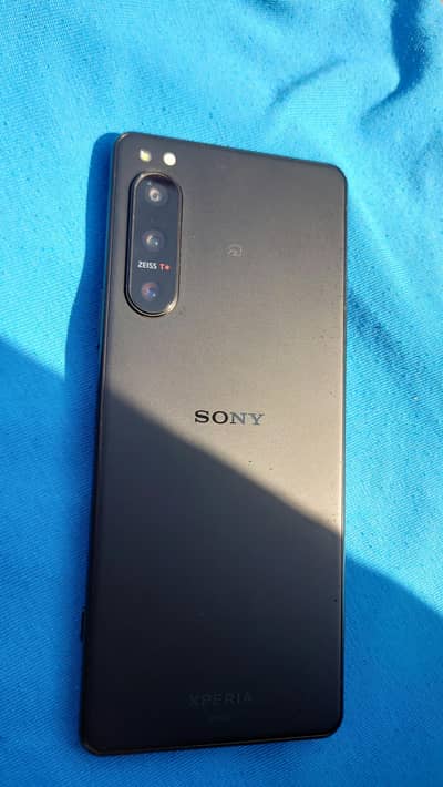 Sony Xperia 5 mark 4 / 8GB Ram 128GB Storage Good Condition