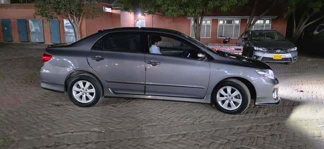 Toyota altes 2012 model Antique  home car only 70k drive bmb total