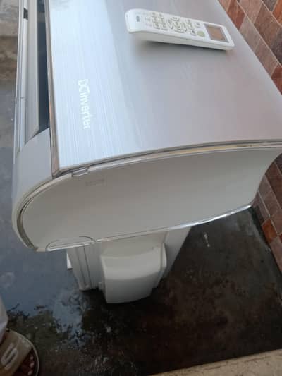 03064325597 WhatsApp haire DC inverter heat and cool