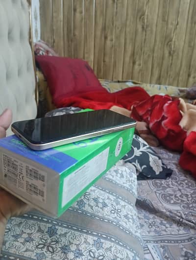 Infinix Smart 9 gold color complete box 8+128gb