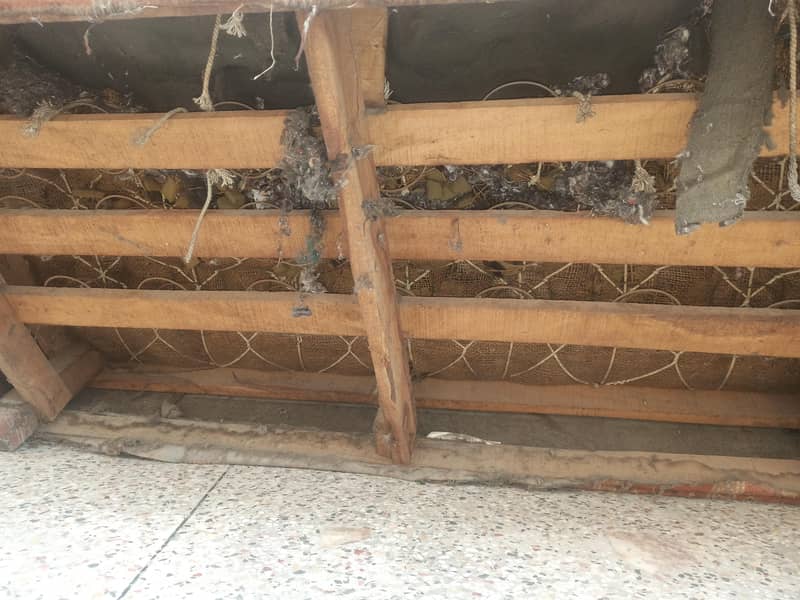 Deewan Sofa condition 7/10 5