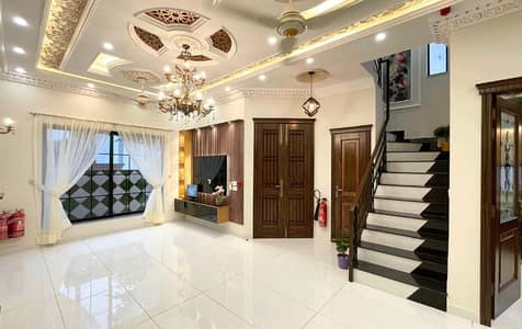 10 Marla Brand New Luxury Modern Style House With Direct Meeting Available For Sale Johar Town
