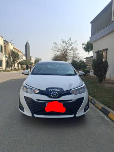 first onwer yaris 1.2 auto please delar hazrat mazrat