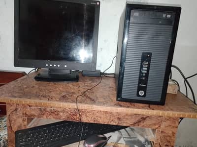 Tower PC HP 4th generation with 19 " led mouse and key board and wires