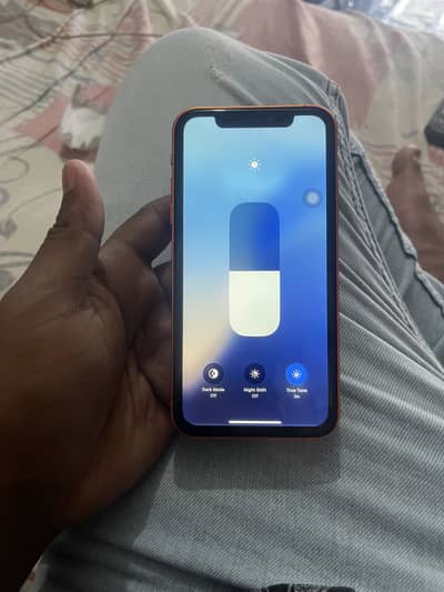 iPhone XR convert 17 pro